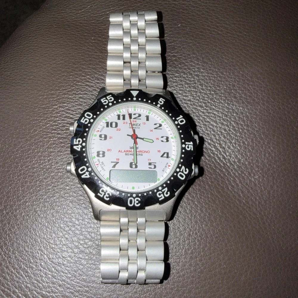 TIMEX Quartz A6 Alarm/Chrono 50M Watch Need New Battery